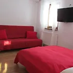 Velde Проживание в семье Карпач